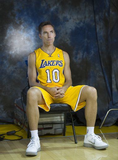 (121002) -- LOS ANGELES, Oct. 2, 2012 (Xinhua) -- Steve Nash of Los Angeles Lakers poses for a photo during the NBA media day for the Los Angeles Lakers basketball team in Los Angeles, the United States, Oct. 1, 2012. (Xinhua\/Yang Lei) (jyc)