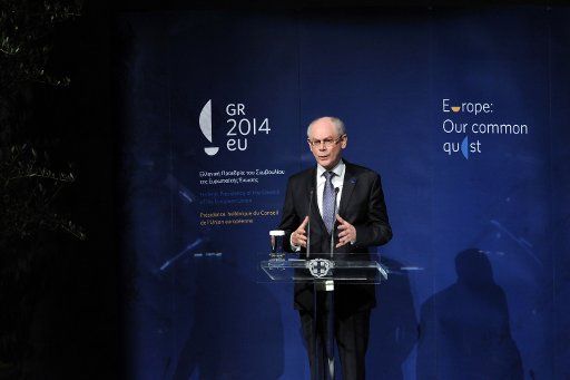 (140108) -- ATHENS, Jan. 8, 2014 (Xinhua) -- European Council President Herman Van Rompuy delivers a speech in Athens, Greece, Jan. 8, 2014. Greece prepared to officially launch its six-month presidency of the European Union. (Xinhua\/Georgia ...