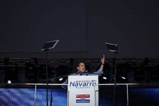 (140427) -- PANAMA CITY, April 27, 2014 (Xinhua) -- The presidential candidate of Democratic Revolutionary Party (PRD, for its acronym in spanish), Juan Carlos Navarro, delivers a speech during his closing campaign event, in Panama City, capital of ...
