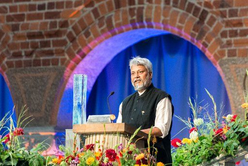 (150826) -- STOCKHOLM, Aug. 26, 2015 (Xinhua) -- Rajendra Singh, Laureate of 2015 Stockholm Water Prize delivers a speech after receiving the prize in Stockholm City Hall, in Stockholm, Sweden, on Aug. 26, 2015. Rajendra Singh of India was awarded ...
