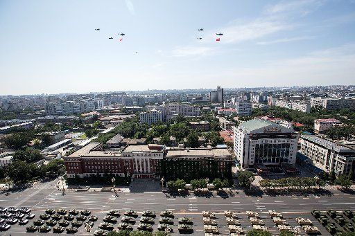 (150903) -- BEIJING, Sept. 3, 2015 (Xinhua) -- Aircraft escorting the flags attend a parade in Beijing, capital of China, Sept. 3, 2015. China on Thursday held commemoration activities, including a grand military parade, to mark the 70th anniversary ...