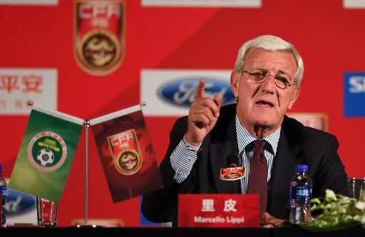 (161028) -- BEIJING, Oct. 28, 2016 (Xinhua) -- Marcello Lippi, newly appointed China\