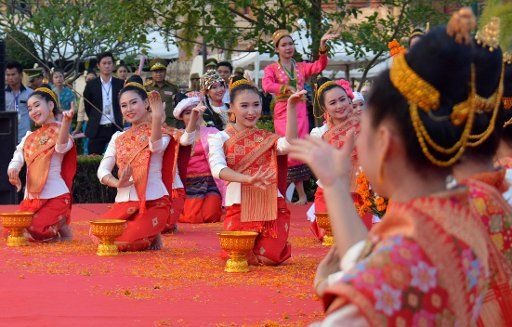 (171028) -- VIENTIANE, Oct. 28, 2017 (Xinhua) -- Photo taken on Oct. 28, 2017 shows a scene of the opening ceremony of "Visit Laos Year 2018" in Vientiane, Laos. Laos officially launched the "Visit Laos Year 2018" on Saturday, aiming to promote ...