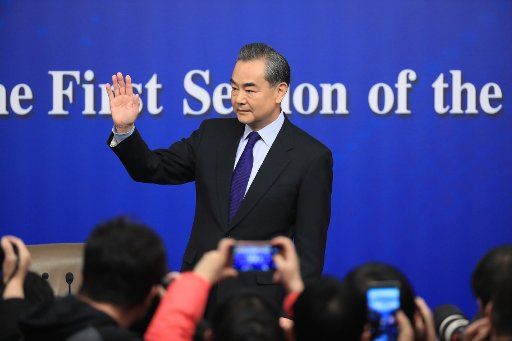 (180308) -- BEIJING, March 8, 2018 (Xinhua) -- Chinese Foreign Minister Wang Yi attends a press conference on China\