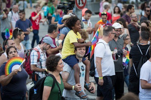 (180802) -- JERUSALEM, Aug. 2, 2018 (Xinhua) -- People take part in the gay pride parade in Jerusalem, on Aug. 2, 2018. Jerusalem\