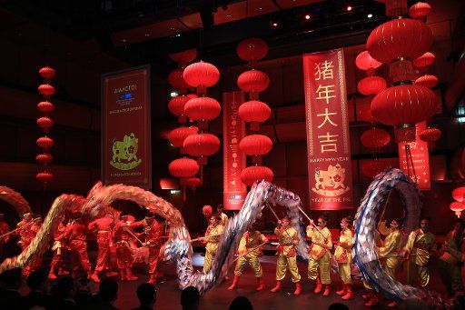(190131) -- ATHENS, Jan. 31, 2019 (Xinhua) -- Actors perform in the celebration of the Chinese New Year at Stavros Niarchos Foundation Cultural Center, in Athens, Greece, on Jan. 30, 2019. Hundreds of Greeks and Chinese flocked on Wednesday to the Stavros Niarchos Foundation Cultural Center in Athens to celebrate together the forthcoming Chinese New Year, or Spring Festival, which falls on Feb. 5 this year. (Xinhua\/Marios Lolos)
