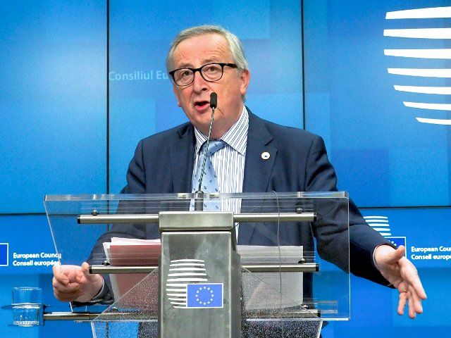 (190322) -- BRUSSELS, March 22, 2019 (Xinhua) -- European Commission President Jean-Claude Juncker attends a press conference after EU\
