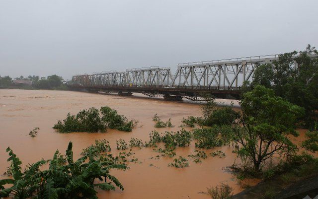 (201012) -- HANOI, Oct. 12, 2020 (Xinhua) -- Photo taken on Oct. 12, 2020 shows flooded areas in central Vietnam\