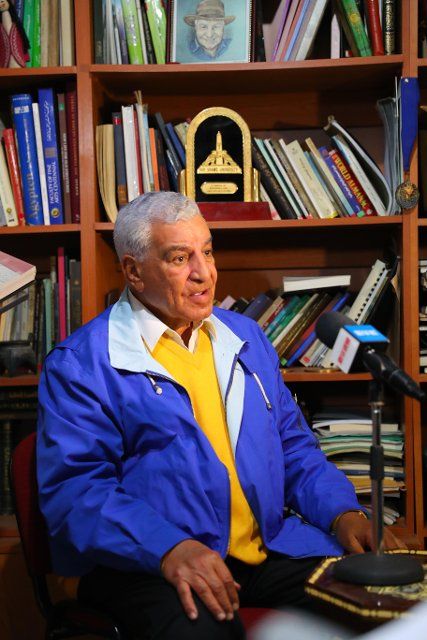 (210402) -- GIZA, April 2, 2021 (Xinhua) -- Egyptian archaeologist Zahi Hawass receives an interview with Xinhua in Giza, Egypt, March 28, 2021. The new archeological discoveries recently announced at Sanxingdui Ruins site in southwest China highlighted the magnificence of the Chinese civilization, renowned Egyptian archeologist Zahi Hawass said in a recent interview with Xinhua. TO GO WITH" Interview: New discoveries at Sanxingdui Ruins highlight magnificence of Chinese civilization, says Egyptian archeologist" (Xinhua\/Sui Xiankai