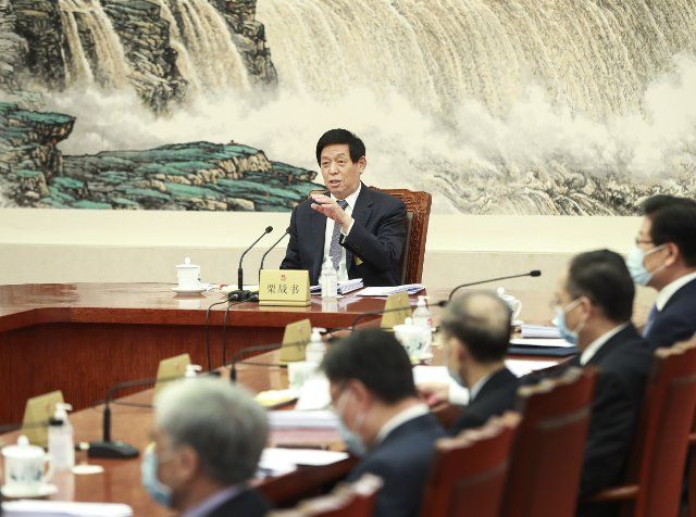 (210428) -- BEIJING, April 28, 2021 (Xinhua) -- Li Zhanshu, chairman of the National People\