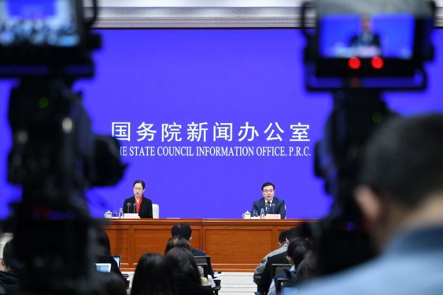 (211018) -- BEIJING, Oct. 18, 2021 (Xinhua) -- National Bureau of Statistics (NBS) spokesman Fu Linghui (R) attends a press conference in Beijing, capital of China, Oct. 18, 2021. China\