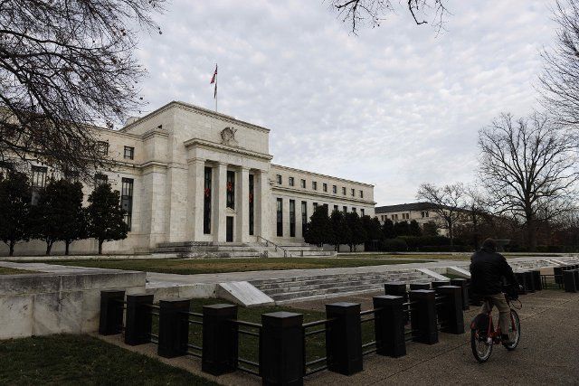 (211224) -- BEIJING, Dec. 24, 2021 (Xinhua) -- Photo taken on Dec. 15, 2021 shows the U.S. Federal Reserve in Washington, D.C., the United States. (Photo by Ting Shen\/Xinhua