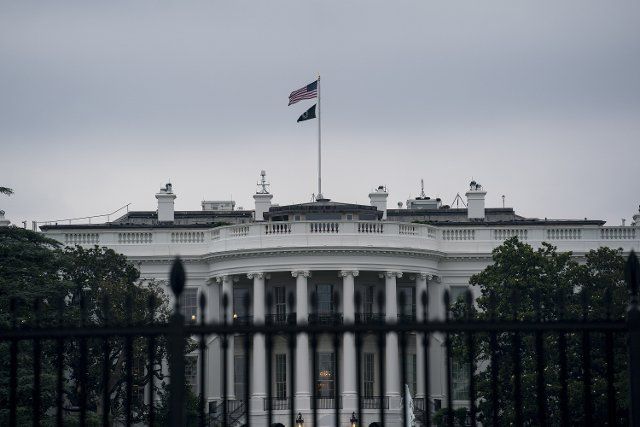 (220623) -- WASHINGTON, D.C., June 23, 2022 (Xinhua) -- Photo taken on June 22, 2022 shows the White House in Washington, D.C., the United States. U.S. President Joe Biden on Wednesday called on Congress to suspend federal gas tax for 90 days, as Americans are frustrated by the nation\