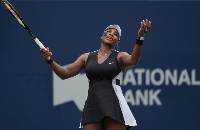 (220809) -- TORONTO, Aug. 9, 2022 (Xinhua) -- Serena Williams reacts during the women\
