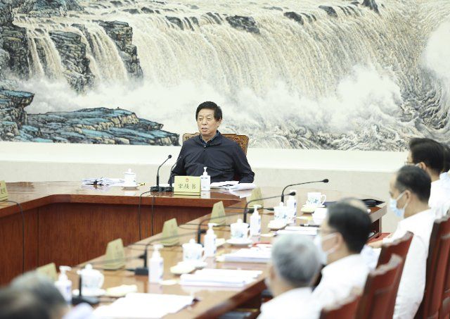 (220906) -- BEIJING, Sept. 6, 2022 (Xinhua) -- Li Zhanshu, chairman of the National People\