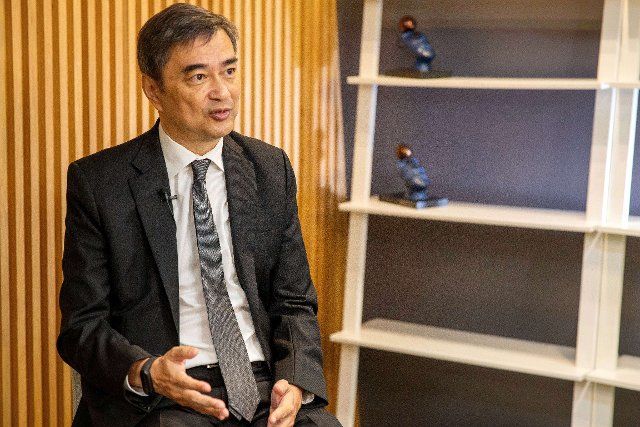 (220930) -- BANGKOK, Sept. 30, 2022 (Xinhua) -- Former Thai Prime Minister Abhisit Vejjajiva speaks during an interview with Xinhua in Bangkok, Thailand, Aug. 10, 2022. TO GO WITH "Interview: China\