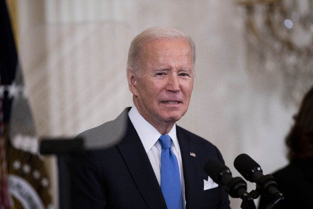 (221001) -- WASHINGTON, D.C., Oct. 1, 2022 (Xinhua) -- Photo taken on Sept. 30, 2022 shows U.S. President Joe Biden speaking during an event at the White House in Washington, D.C., the United States. The administration of U.S. President Joe Biden slapped new sanctions on Russia on Friday, following Moscow\