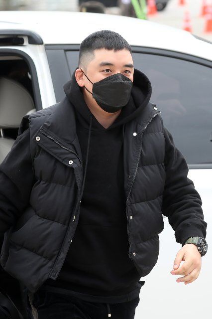 K-pop star convicted in sex, gambling case This file photo from March 9, 2020, shows Seungri, a former member of K-pop boy band BIGBANG, entering an Army training camp in Cheorwon, about 90 kilometers northeast of Seoul. The 31-year-old whose real name is Lee Seung-hyun was sentenced to a three-year prison term by a military court on Aug. 12, 2021, on nine charges, including prostitution mediation and overseas gambling. (Yonhap)\/2021-08-12 20:58:31\/ < 1980-2021 YONHAPNEWS AGENCY. 