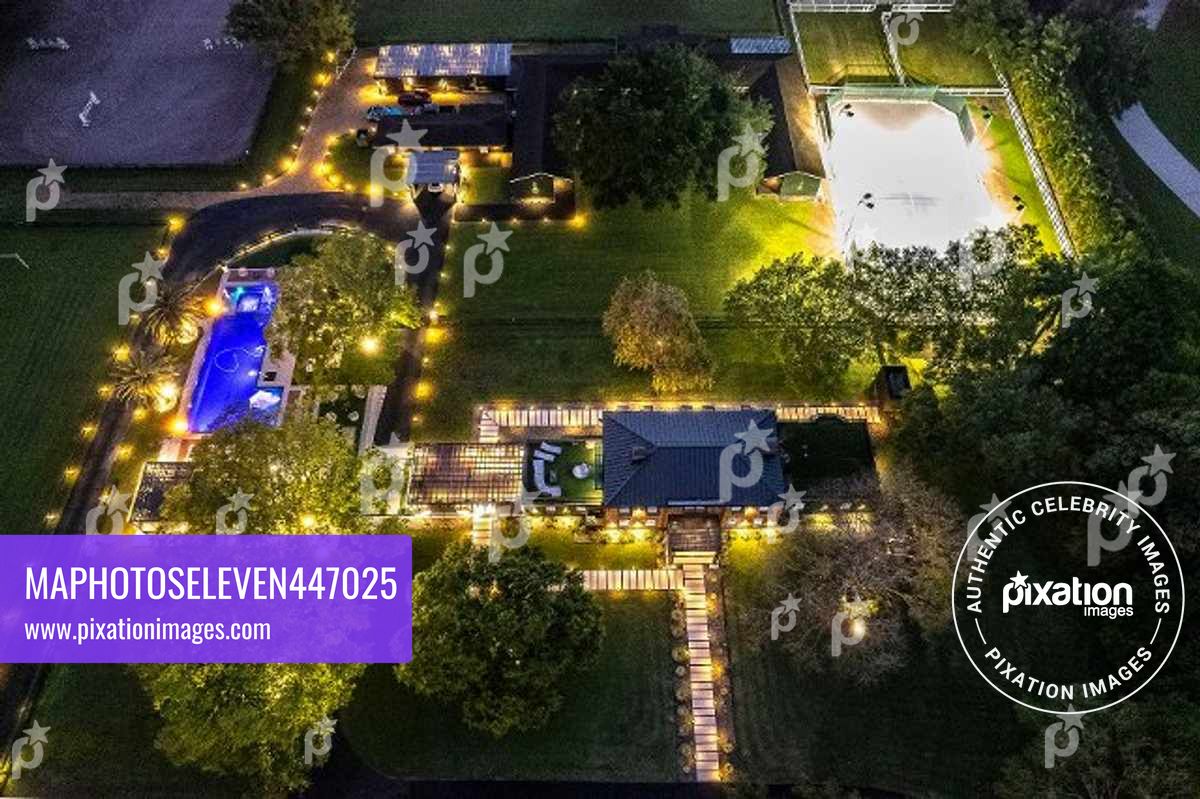 Gisele Bündchen buys $9.1 million Florida mansion with full-size football pitch and equestrian rings