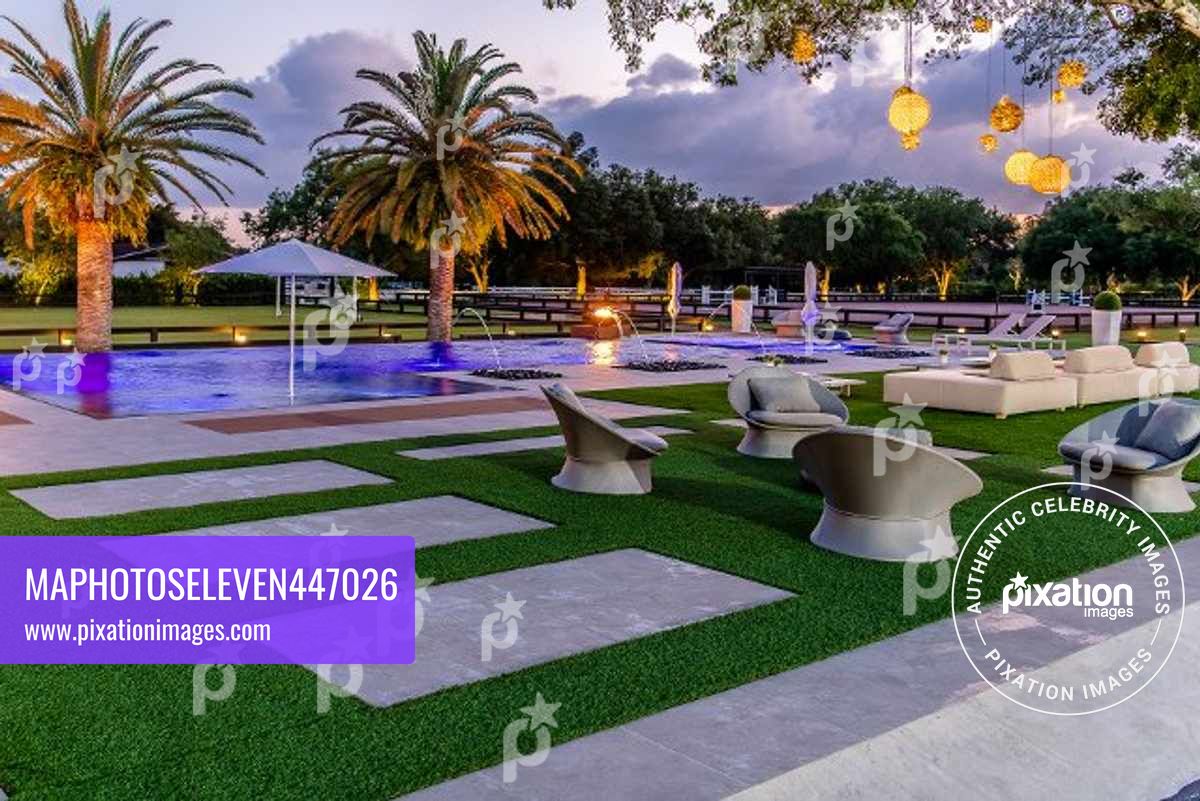 Gisele Bündchen buys $9.1 million Florida mansion with full-size football pitch and equestrian rings