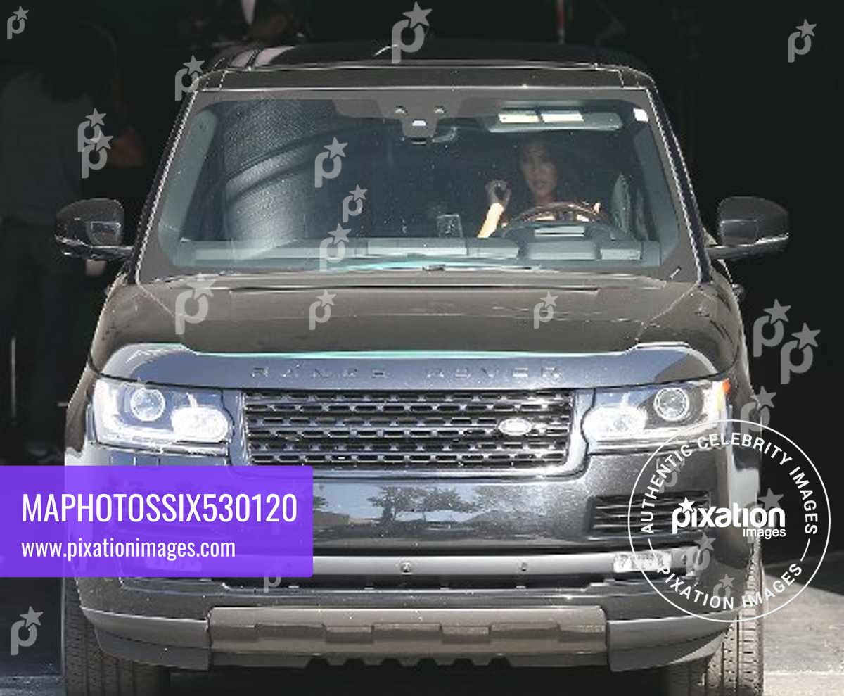 Kourtney Kardashian leaving the studios after filming in Los Angeles
