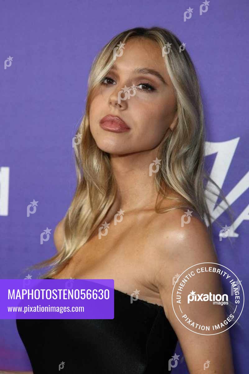 Variety's 2022 Power Of Young Hollywood Celebration Presented By Facebook Gaming - Arrivals, Alexis Ren