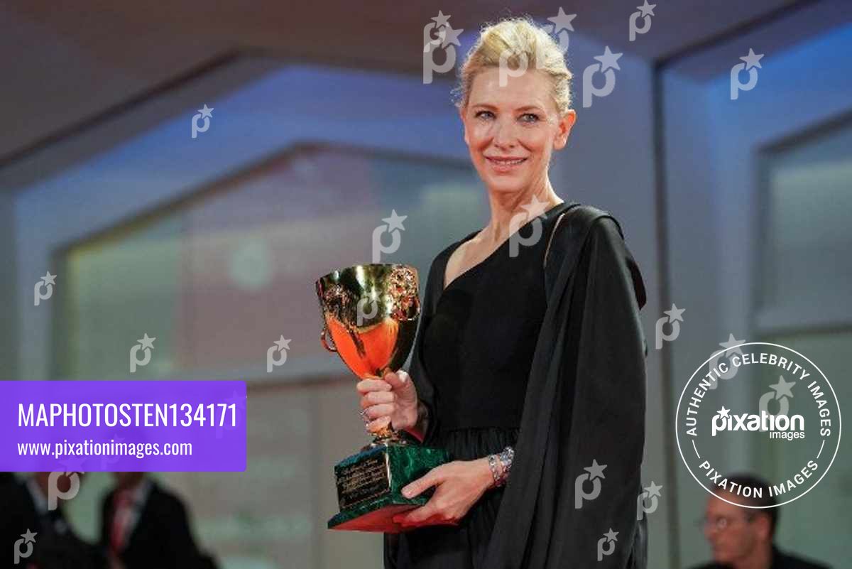 Award Winners Photocall - 79th Venice International Film Festival - Cate Blanchett