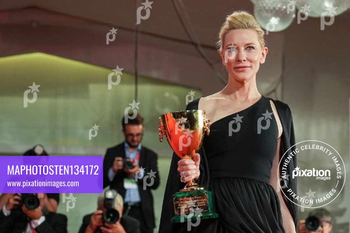 Award Winners Photocall - 79th Venice International Film Festival - Cate Blanchett
