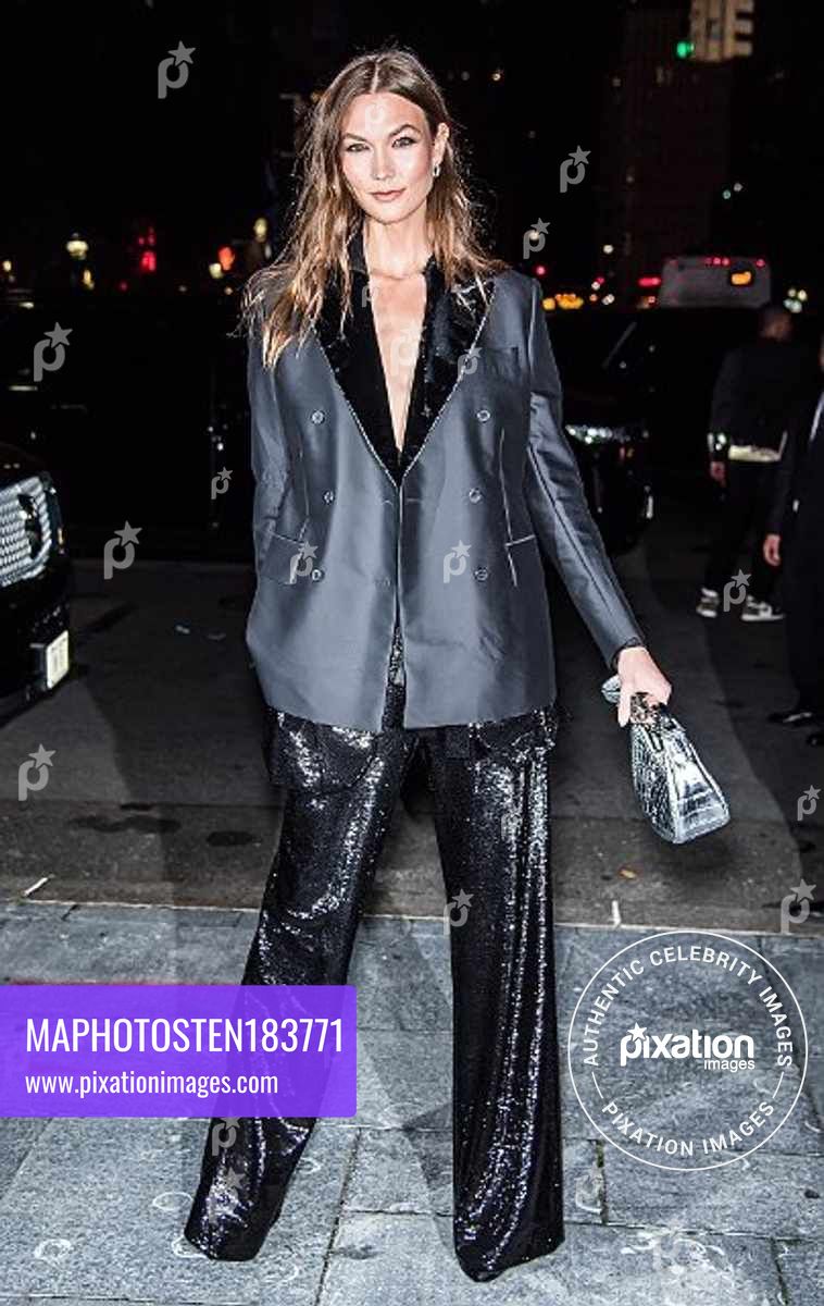 Tom Ford fashion Show Arrivals during New York Fashion Week - Karlie Kloss